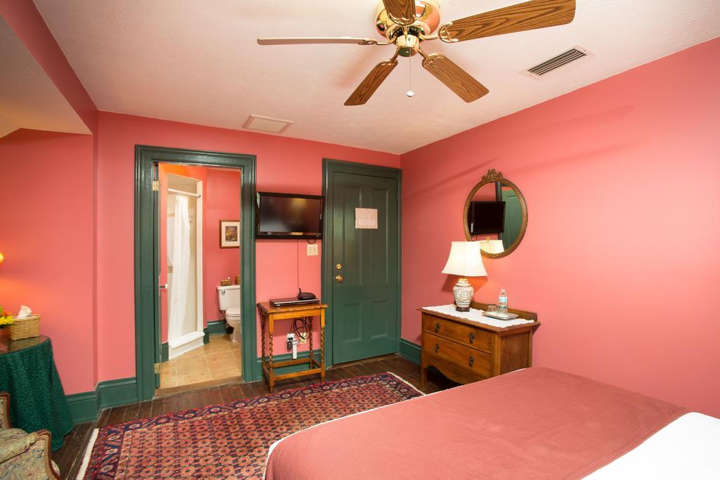 Spencer House Inn Saint Marys Oda fotoğraf