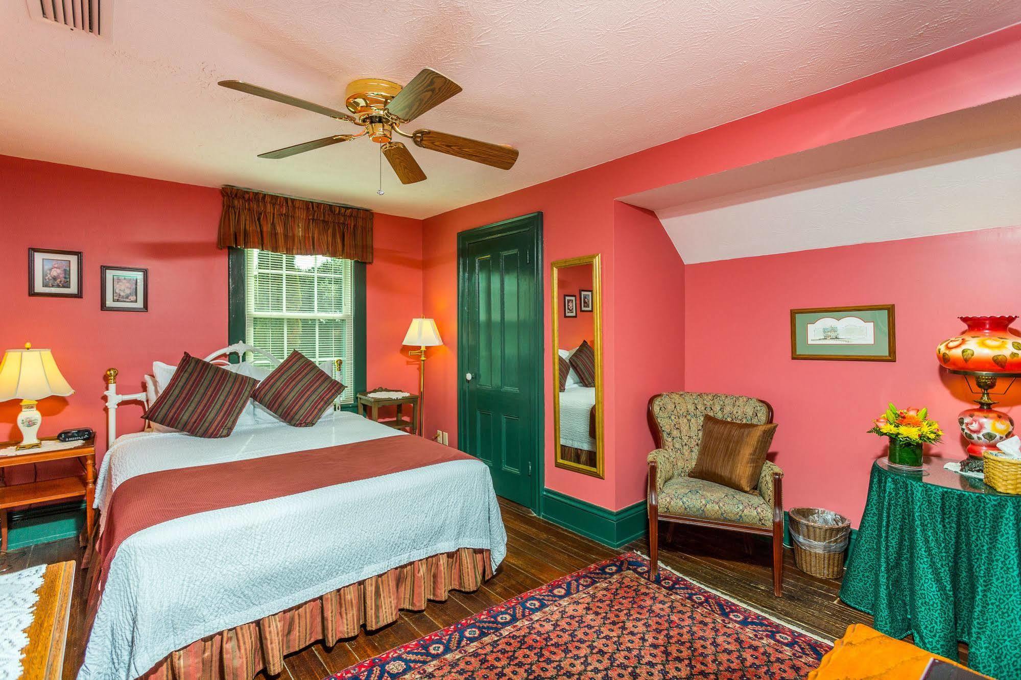 Spencer House Inn Saint Marys Dış mekan fotoğraf